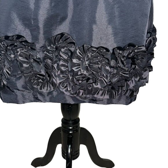 Max and Cleo Women's Size 4 Fit & Flare Cocktail Dress Sleeveless w. Applique - Picture 4 of 10